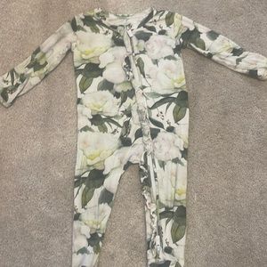 Little Bum Bums Ruffled Zippered Footie